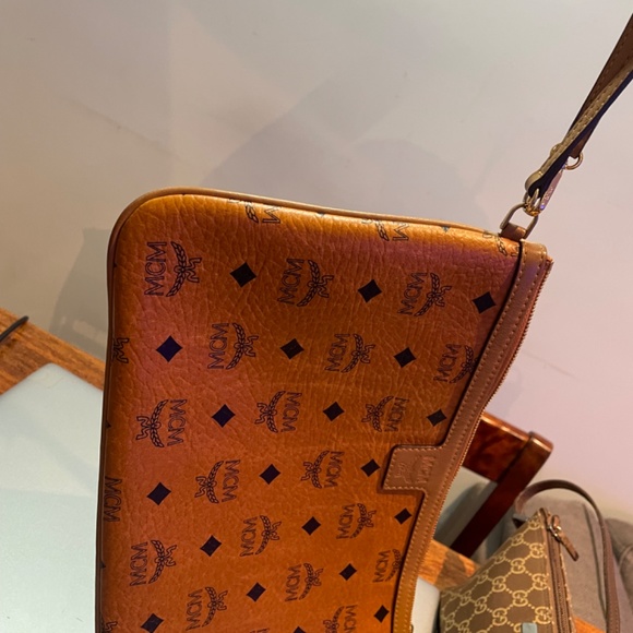 MCM Pochette large size - Picture 2 of 4